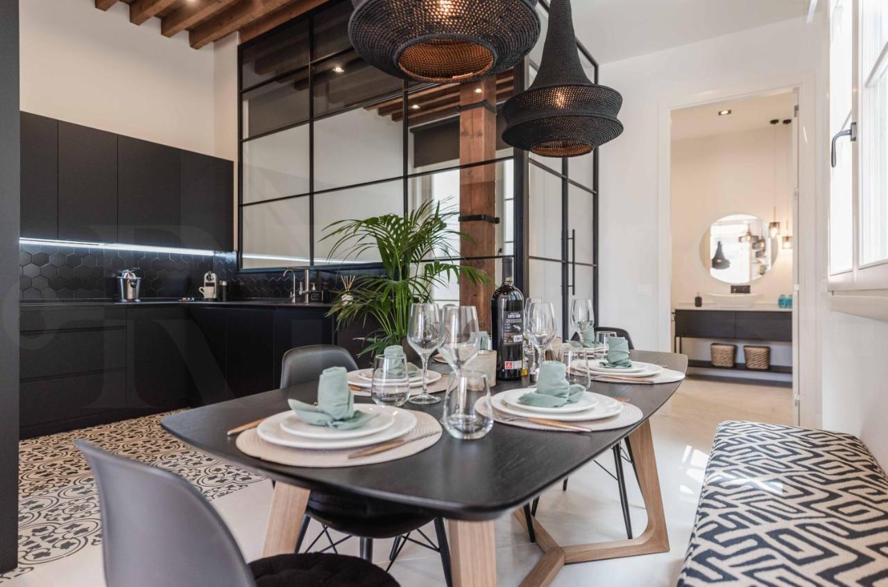 Apartamento Premium Loft In The Heart Of Malaga By Rems Exterior foto